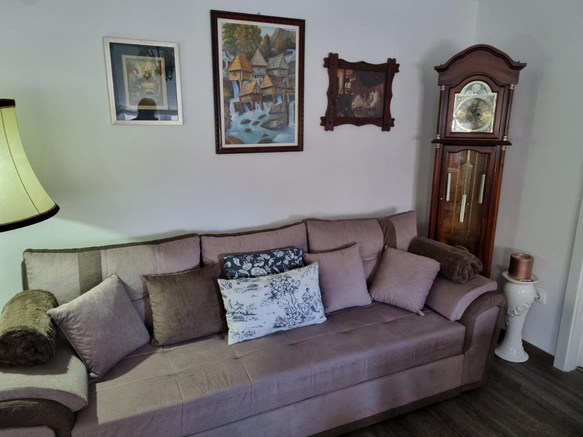 Apartment Blaoss Karlovac Eksteriør billede